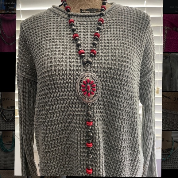 Jewelry - Navajo Pearl inspired necklace with red accent